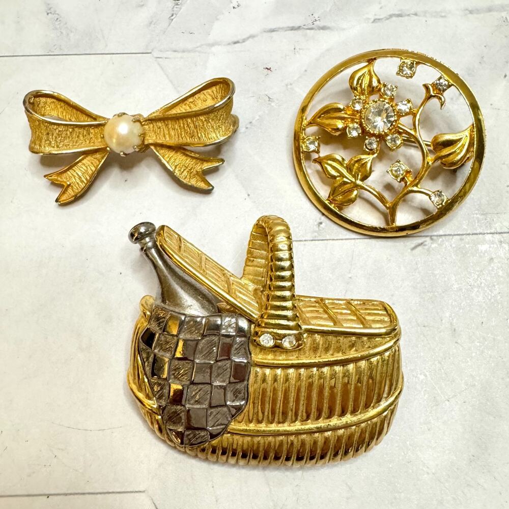 Lot of 3 Vtg Gold Tone Brooches Pins Marvella Liz Claiborne Bow Basket Flower